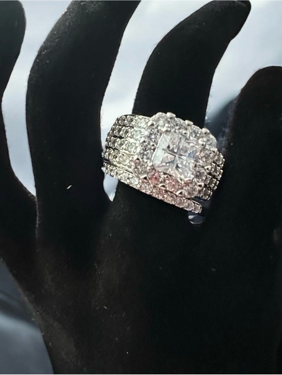 Jewelry - Princess Cut Halo Bridal Ring Set Silver Tone Multilayer Sz 8 NWOT